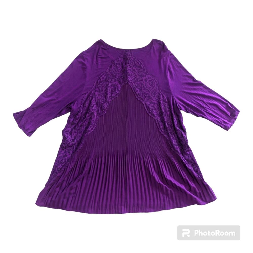 Catherine's Long-Sleeve Blouse w/ Lace and Pleated Back Detailing & Keyhole 2X